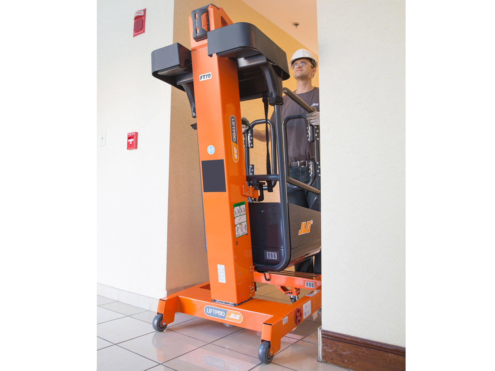 New or Used Rental JLG FT70   | lift truck rental for sale | National Lift Truck, Inc.