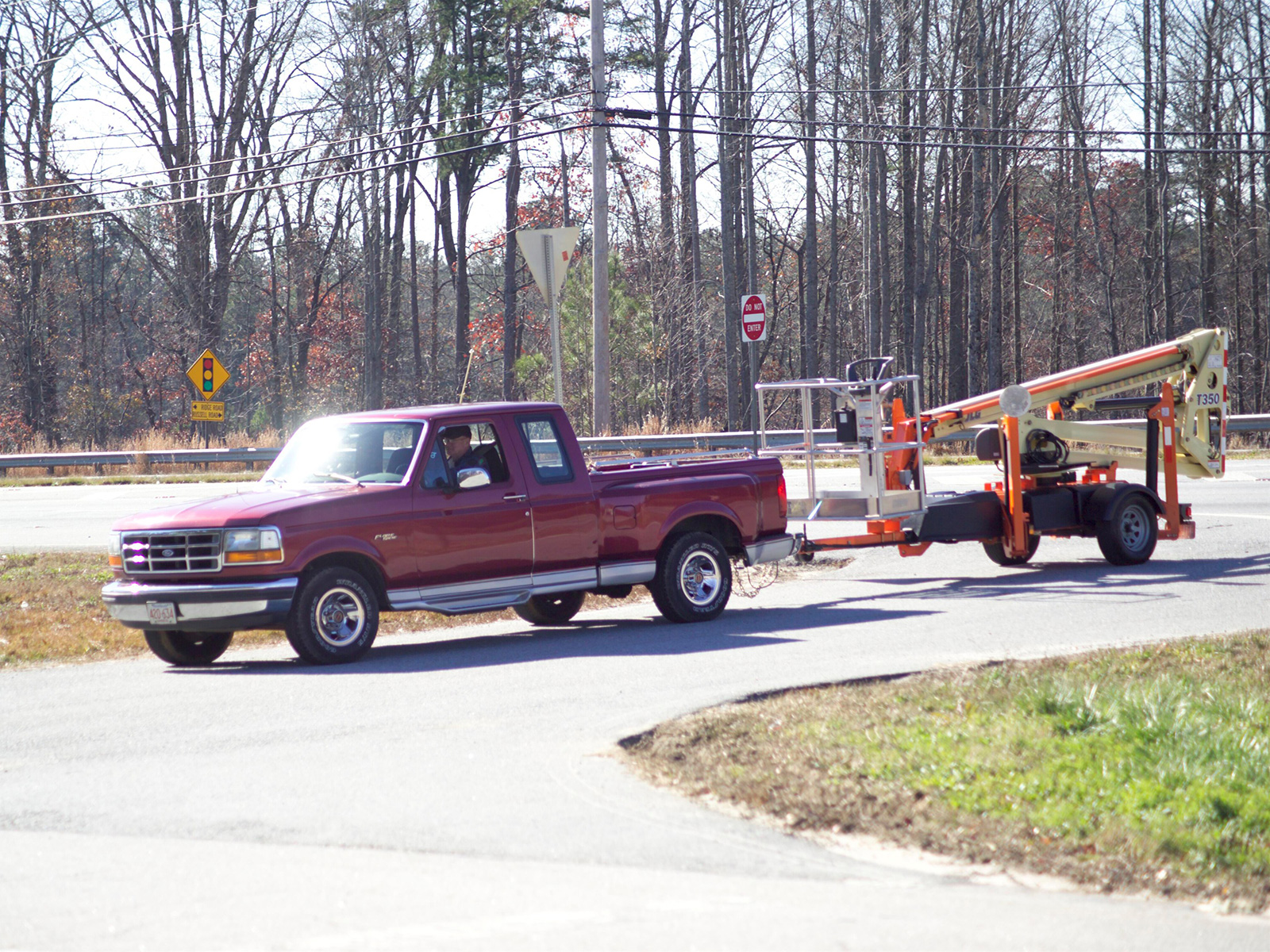 New or Used Rental JLG T350   | lift truck rental for sale | National Lift Truck, Inc.