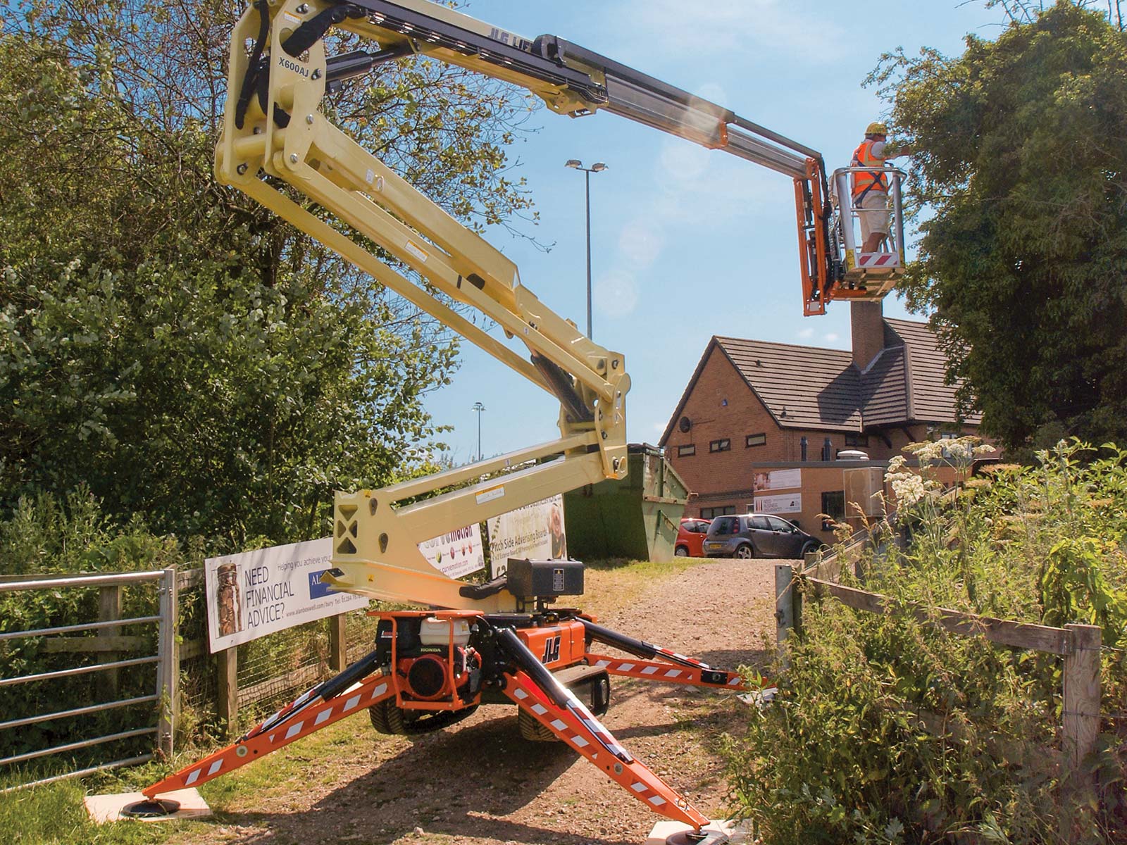 New or Used Rental JLG X600AJ   | lift truck rental for sale | National Lift Truck, Inc.