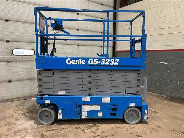 Used 2012 GENIE GS-3232 Scissor Lift For sale from National Lift Truck in Chicago, Il.