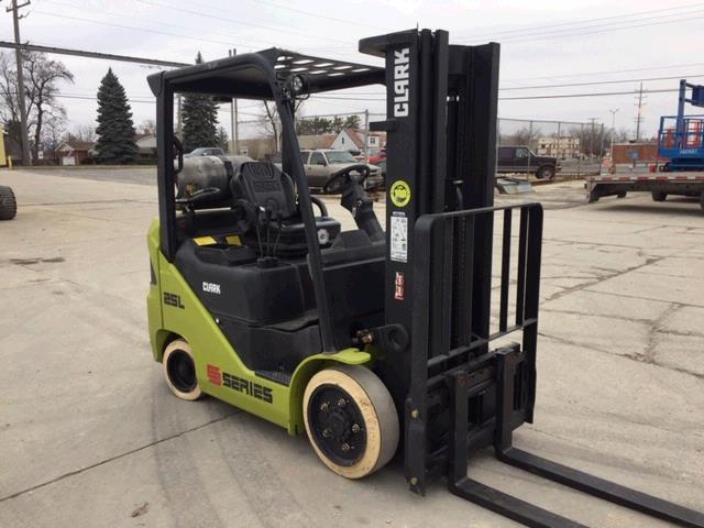 New or Used Rental Clark S25C   | lift truck rental for sale | National Lift Truck, Inc.