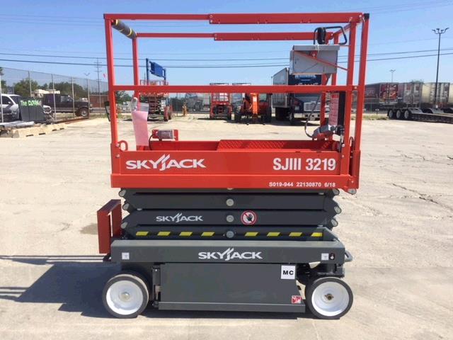 New or Used Rental Skyjack SJIII3219   | lift truck rental for sale | National Lift Truck, Inc.