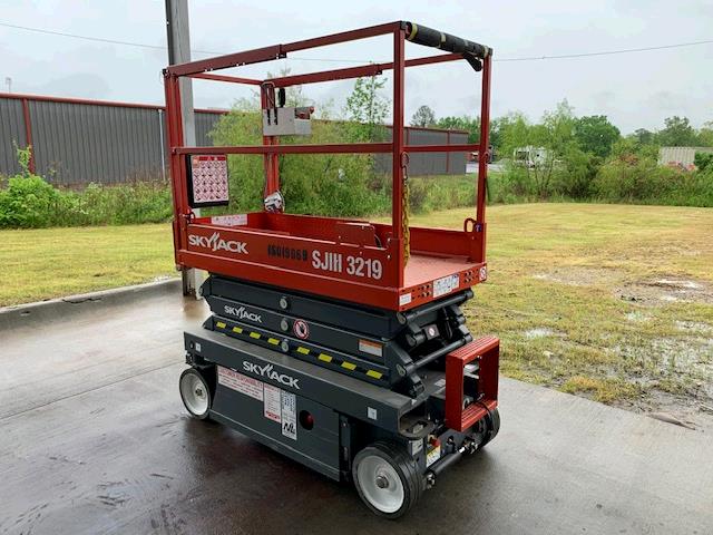 New or Used Rental Skyjack SJIII3219   | lift truck rental for sale | National Lift Truck, Inc.