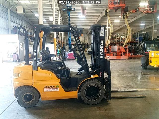 New or Used Rental Hyundai 30D-9   | lift truck rental for sale | National Lift Truck, Inc.