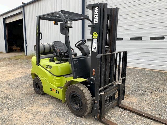 New or Used Rental Clark GTS25   | lift truck rental for sale | National Lift Truck, Inc.