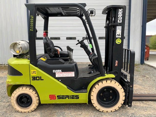 New or Used Rental Clark S30   | lift truck rental for sale | National Lift Truck, Inc.