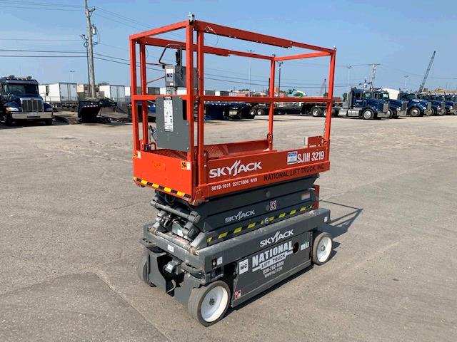 New or Used Rental Skyjack SJIII3219   | lift truck rental for sale | National Lift Truck, Inc.