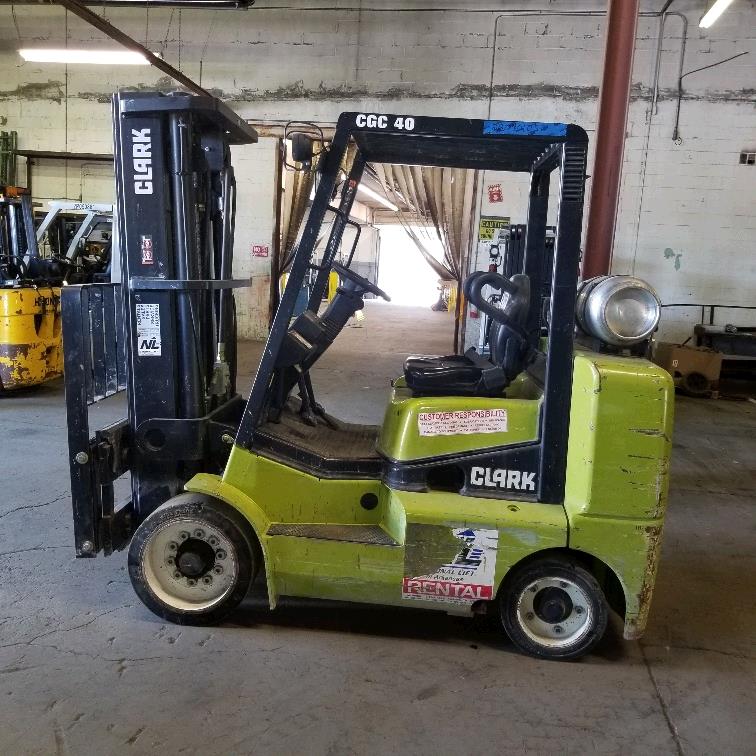 New or Used Rental Clark CGC40   | lift truck rental for sale | National Lift Truck, Inc.