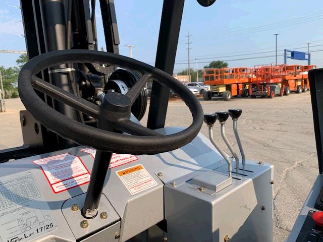 New or Used Rental Versa Lift 17/25   | lift truck rental for sale | National Lift Truck, Inc.