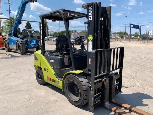 New or Used Rental Clark S35D   | lift truck rental for sale | National Lift Truck, Inc.