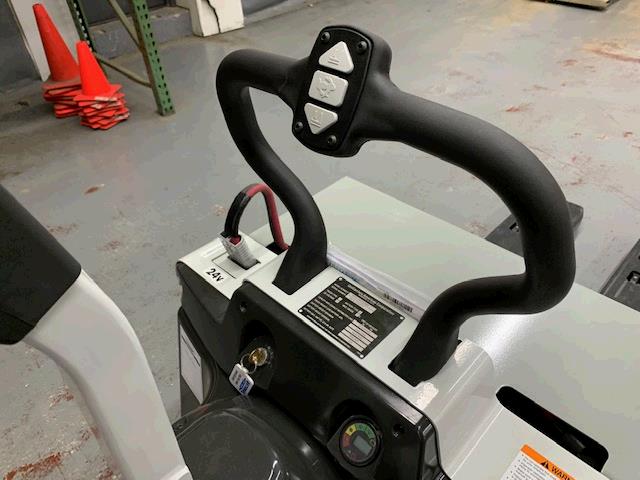 New or Used Rental Unicarriers RPXT2W2G60BV   | lift truck rental for sale | National Lift Truck, Inc.