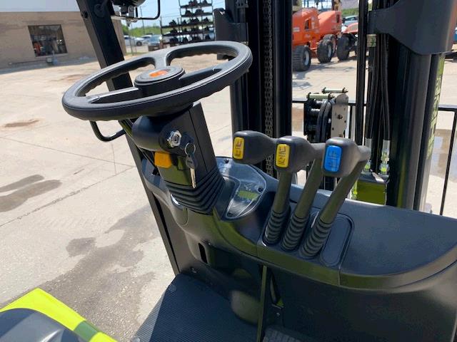 New or Used Rental Clark TMX15S   | lift truck rental for sale | National Lift Truck, Inc.