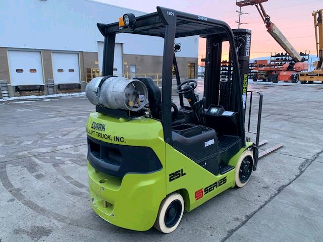 New or Used Rental Clark S25C   | lift truck rental for sale | National Lift Truck, Inc.