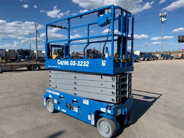 New or Used Rental Genie GS3232   | lift truck rental for sale | National Lift Truck, Inc.