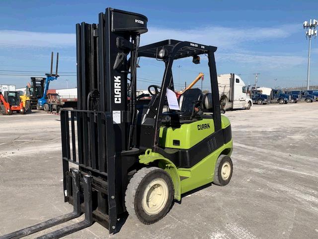 New or Used Rental Clark C25   | lift truck rental for sale | National Lift Truck, Inc.