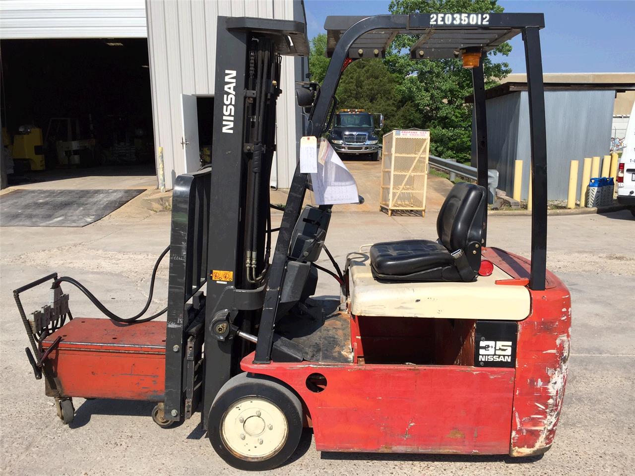 New or Used Rental Nissan TN01L18V   | lift truck rental for sale | National Lift Truck, Inc.FORKLIFT RENTAL FOR SALE used forklift sales, forklifts rental and purchase, forklift sales, for sale, purchase, buy forklift rental, pre-owned used forklift for sale in Chicago, forklift rental