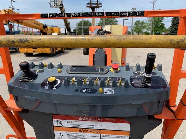 New or Used Rental JLG Industries E300AJP   | lift truck rental for sale | National Lift Truck, Inc.