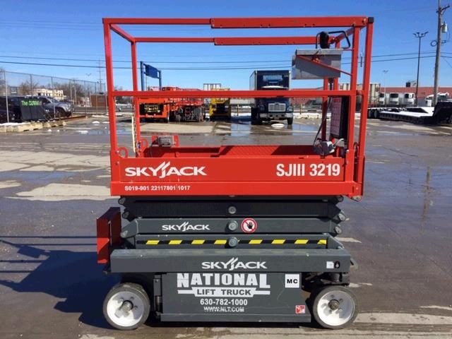 New or Used Rental Skyjack SJIII3219   | lift truck rental for sale | National Lift Truck, Inc.