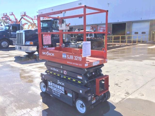 New or Used Rental Skyjack SJIII3219   | lift truck rental for sale | National Lift Truck, Inc.