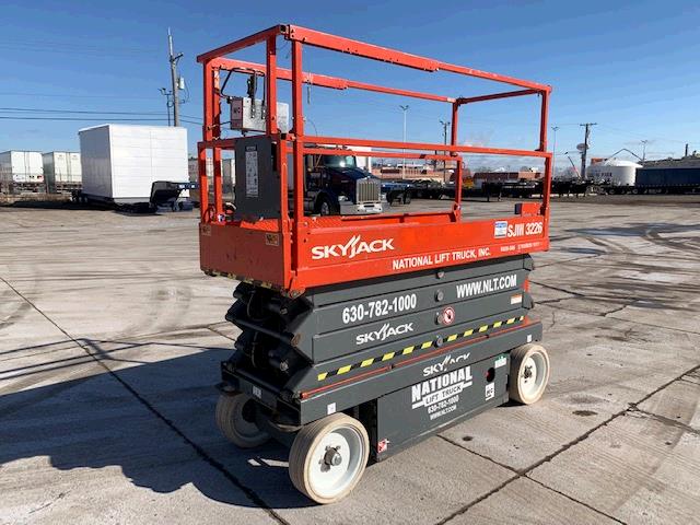 New or Used Rental Skyjack SJIII3226   | lift truck rental for sale | National Lift Truck, Inc.