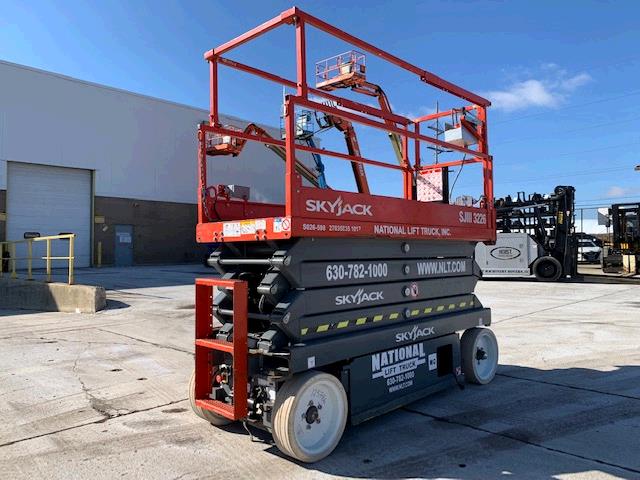 New or Used Rental Skyjack SJIII3226   | lift truck rental for sale | National Lift Truck, Inc.