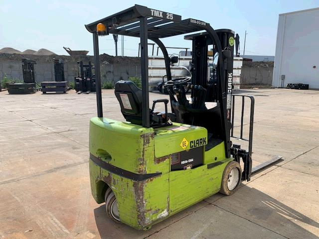 New or Used Rental Clark TMX25   | lift truck rental for sale | National Lift Truck, Inc.